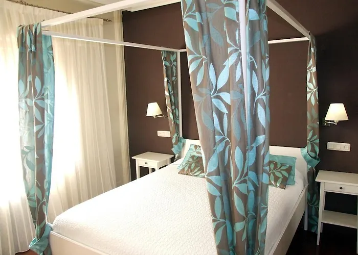 Pensión El Botero Monreal del Campo