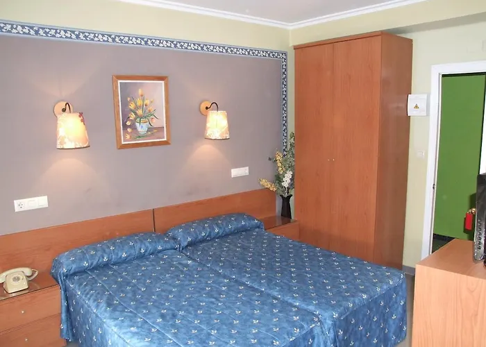 Pensión El Botero Monreal del Campo