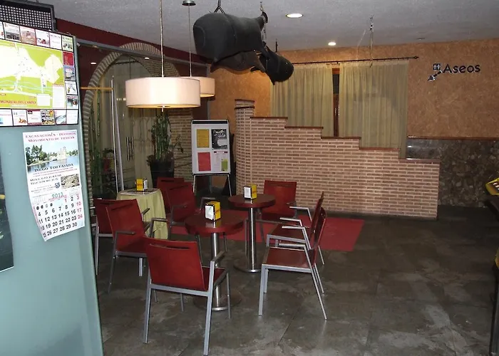 Pensión El Botero Monreal del Campo